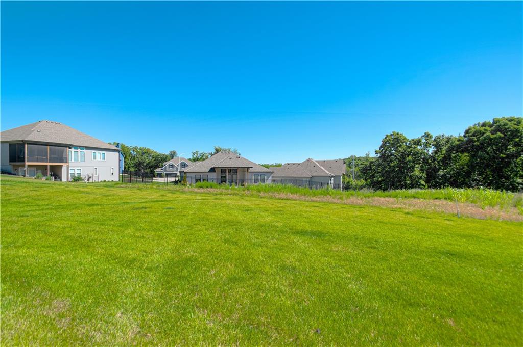 7551 NW Gower Ave, Kansas City, MO 64151