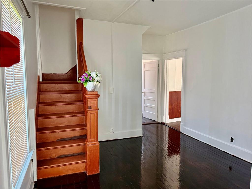 839 S 22nd St, St Joseph, MO 64507