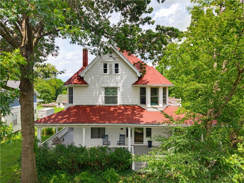 605 W Crowder Rd, Trenton, MO 64683