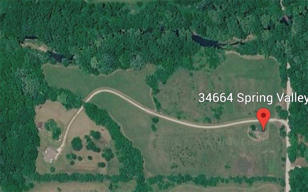 34664 Spring Valley Rd, Paola, KS 66071