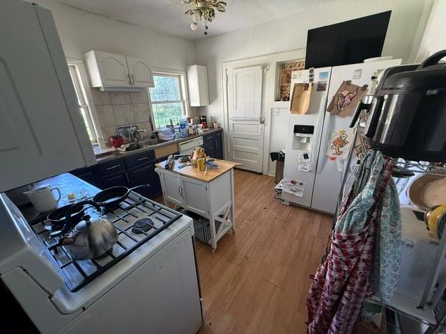 3239 E 29 St, Kansas City, MO 64128