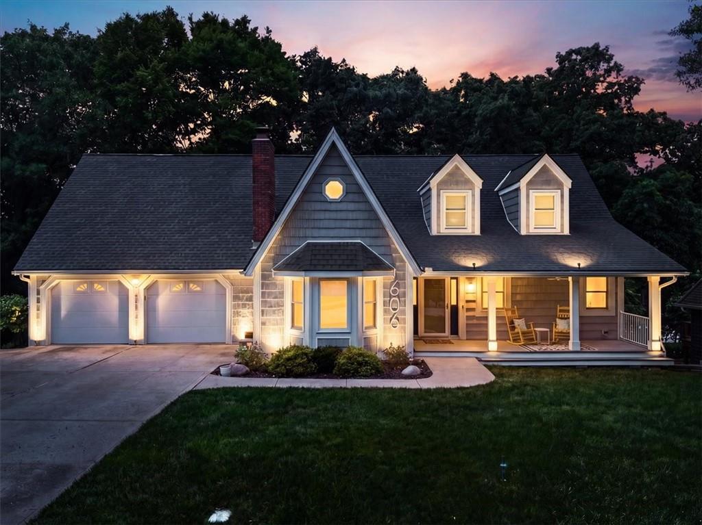 606 Camelot Dr, Liberty, MO 64068