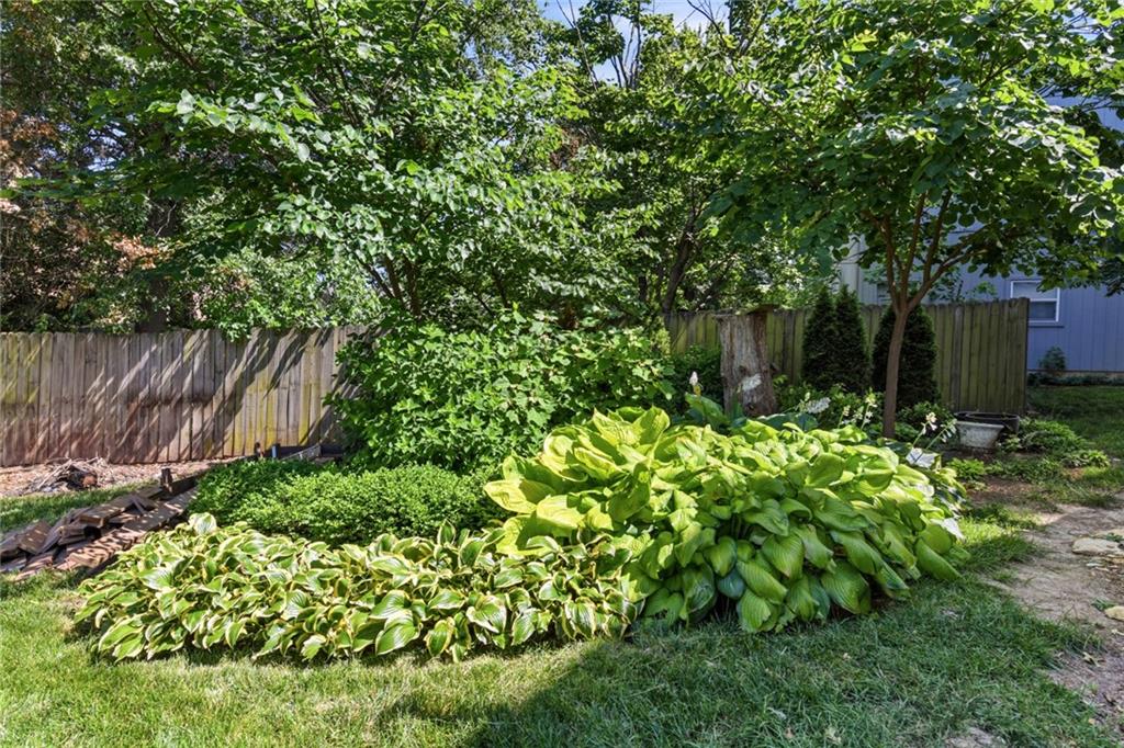 12416 E 58th Ter, Kansas City, MO 64133