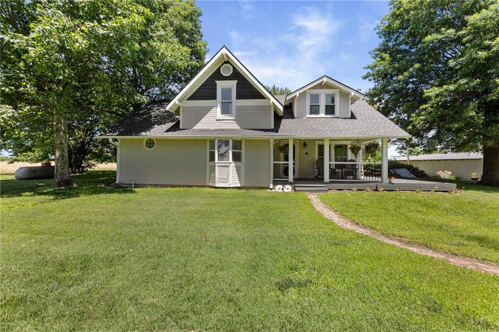 13020 W 327th St, Paola, KS 66071