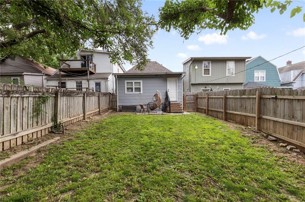 2636 Madison Ave, Kansas City, MO 64108