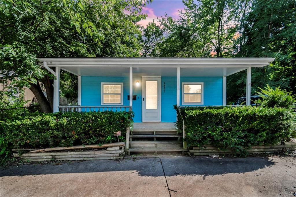 9421 E 67th Ter, Raytown, MO 64133