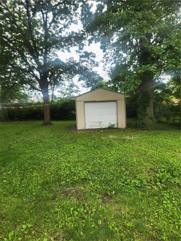 709 W South St, Harrisonville, MO 64701