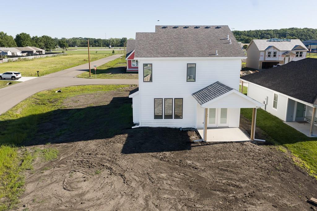 900 2nd St, Perry, KS 66073