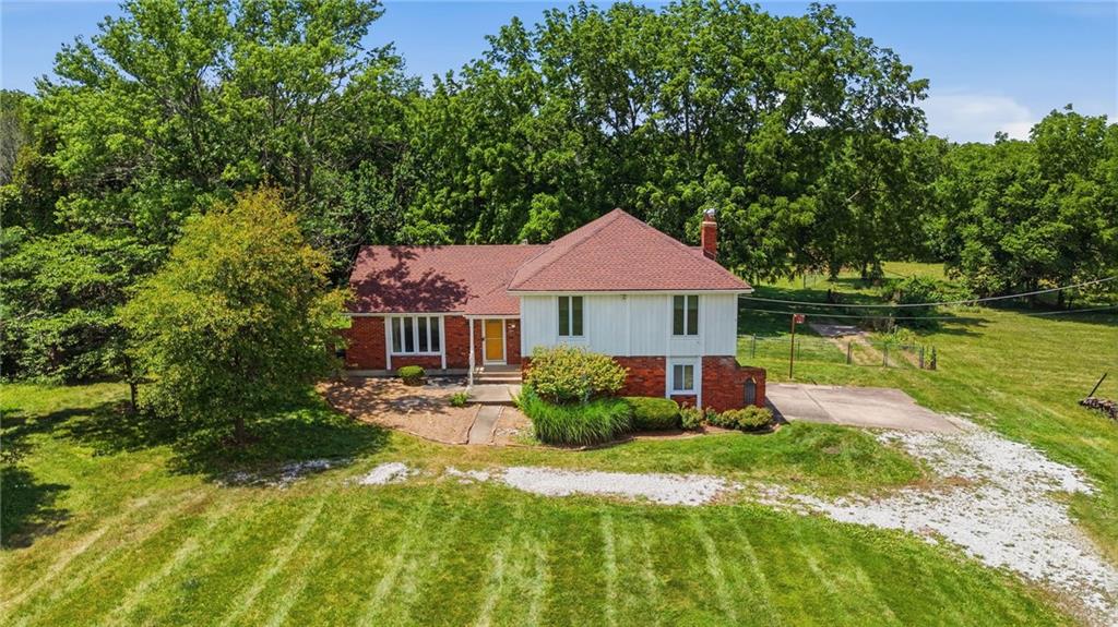 18308 S State Route D Hw, Belton, MO 64012