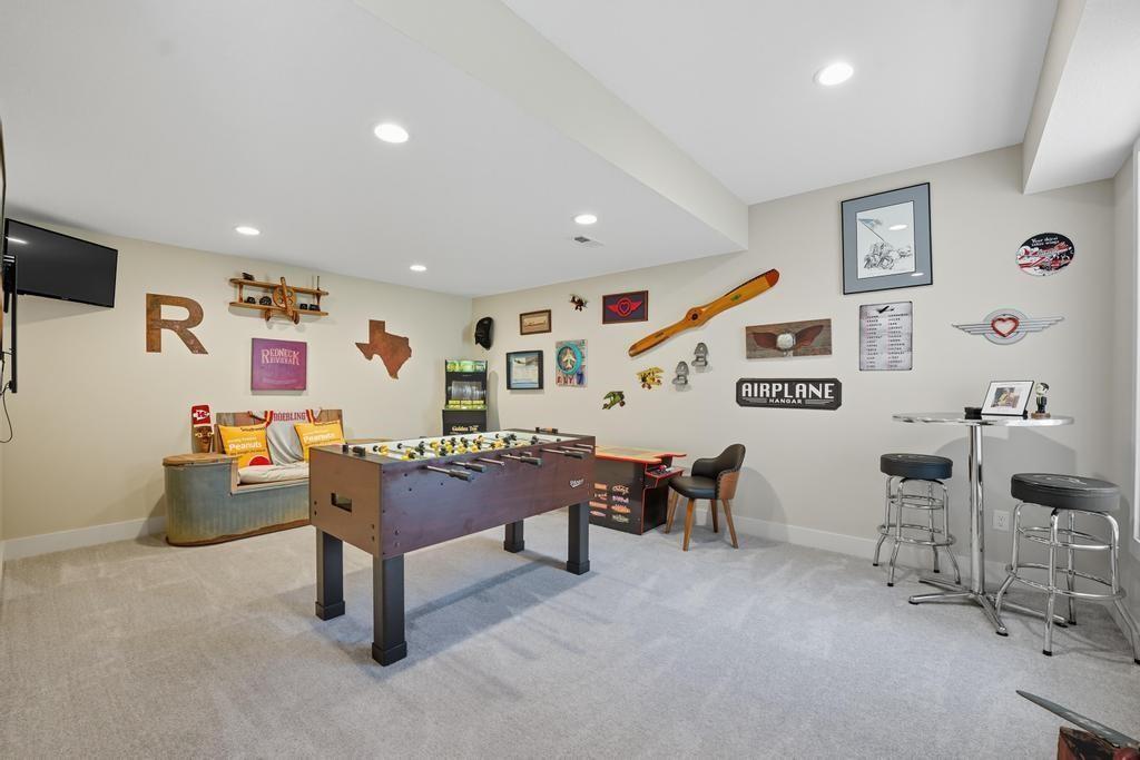 11218 N Michigan Ave, Kansas City, MO 64155