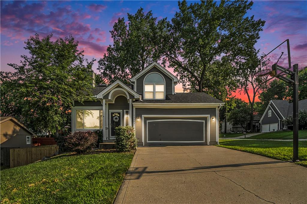 10002 NW 86th Ter, Kansas City, MO 64153