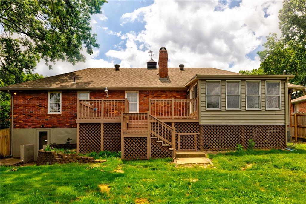 12162 E 39th Ter S, Independence, MO 64052