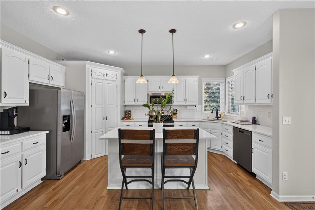 12144 S Clinton St, Olathe, KS 66061