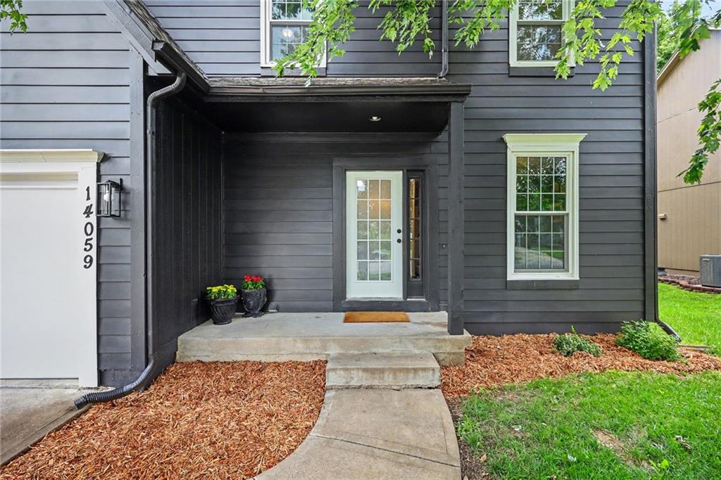 14059 W 147th Pl, Olathe, KS 66062