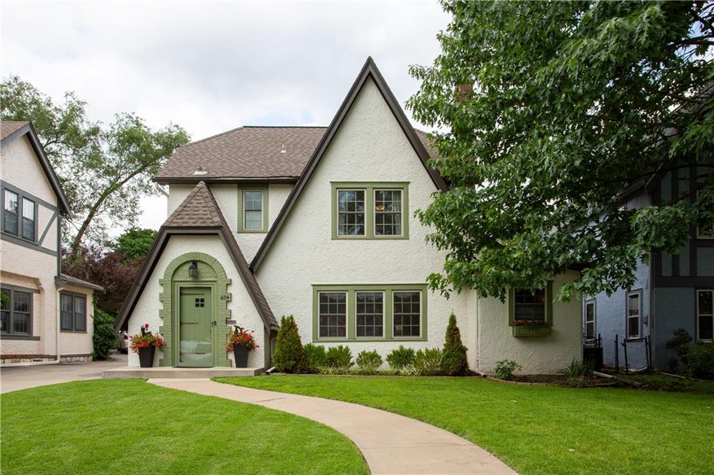604 W 70th St, Kansas City, MO 64113