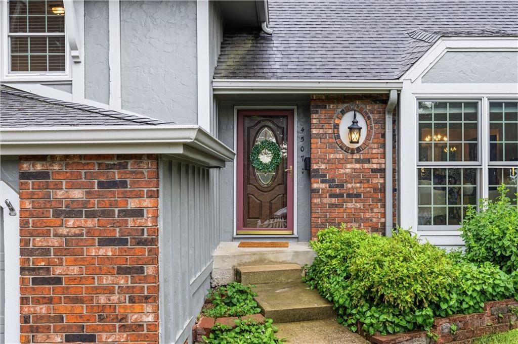 4507 E 107th Ter, Kansas City, MO 64137
