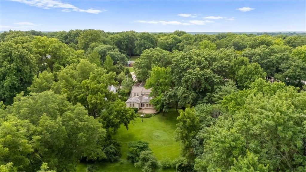 2326 W 95 St, Leawood, KS 66206
