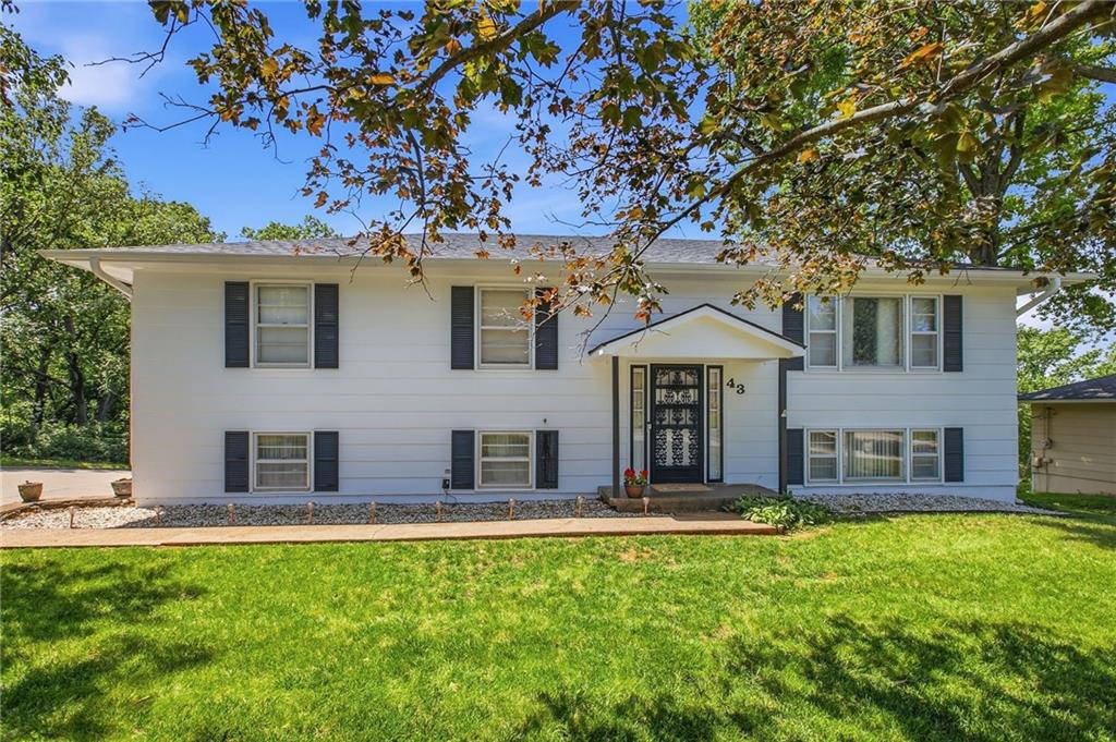 43 Myers Ter, Platte City, MO 64079