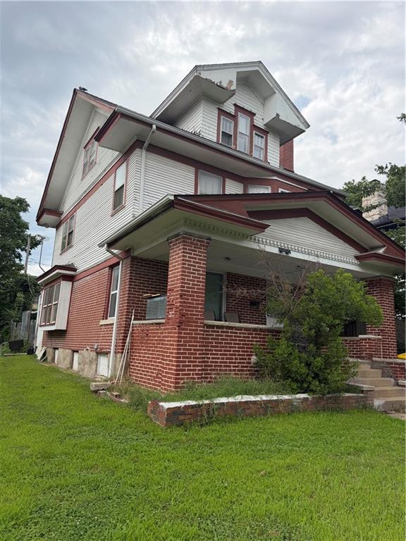 136 Spruce Ave, Kansas City, MO 64123