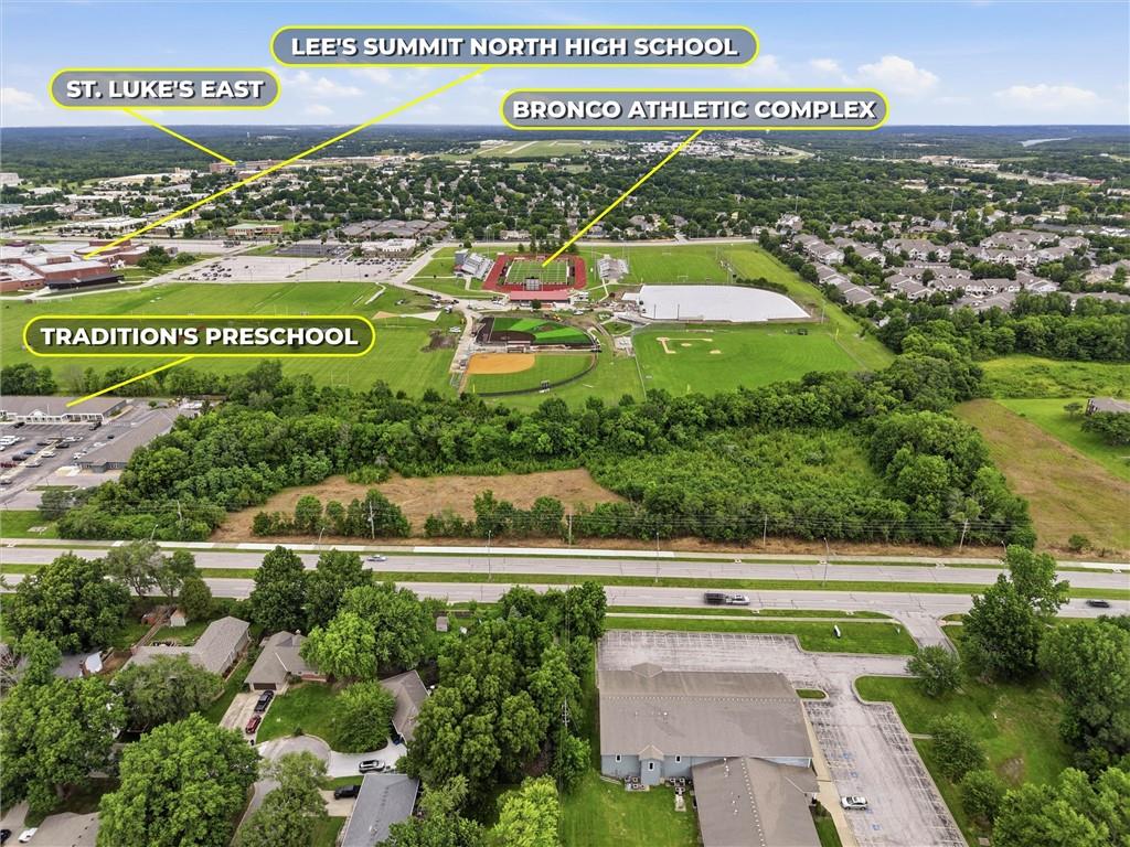E Chipman Rd, Lee's Summit, MO 64063