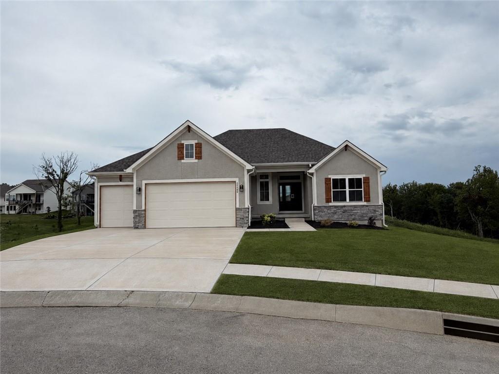 12480 Appaloosa St, Platte City, MO 64079