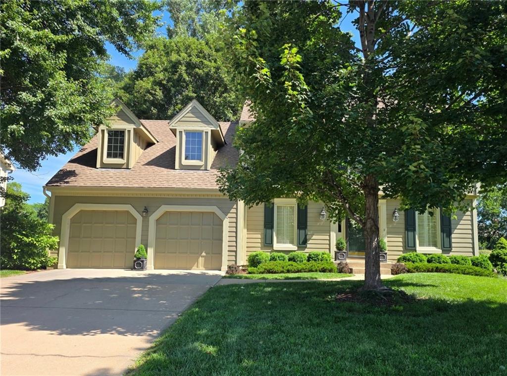 7930 W 117th St, Overland Park, KS 66210