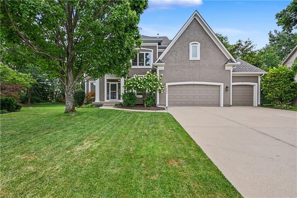 14022 Briar St, Overland Park, KS 66224