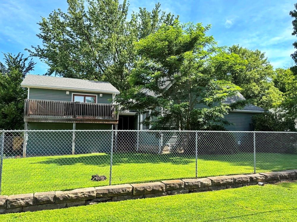 628 W Arch St, Nevada, MO 64772