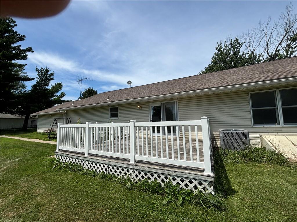 14471 Highway 71 Hw, Savannah, MO 64485