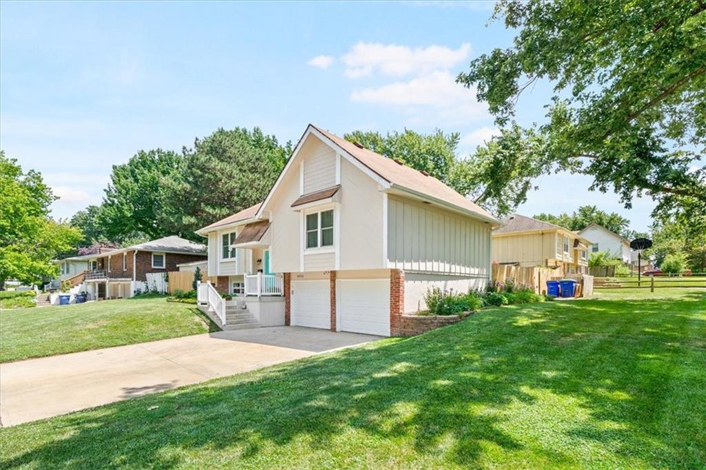 14213 W 94th St, Lenexa, KS 66215