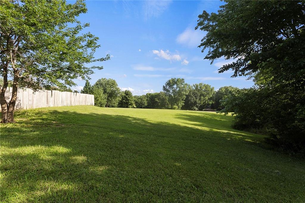 16008 NE 176th St, Holt, MO 64048