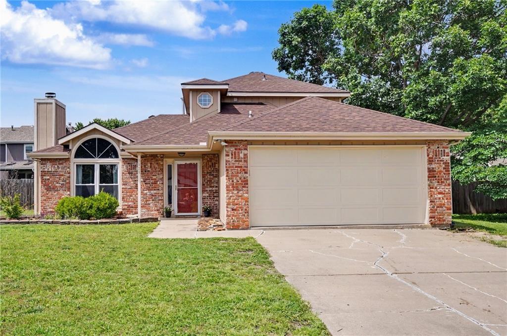 3028 W 30th Ct, Lawrence, KS 66047