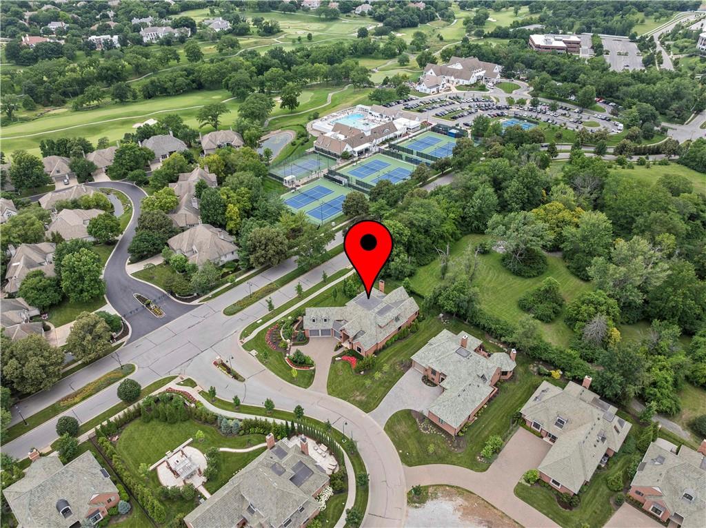 2004 W 114th St, Leawood, KS 66211
