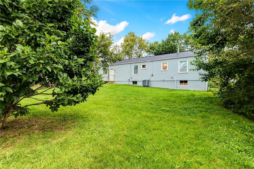 16607 E 2nd N St, Independence, MO 64056