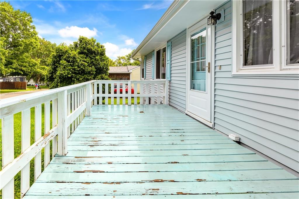 16607 E 2nd N St, Independence, MO 64056