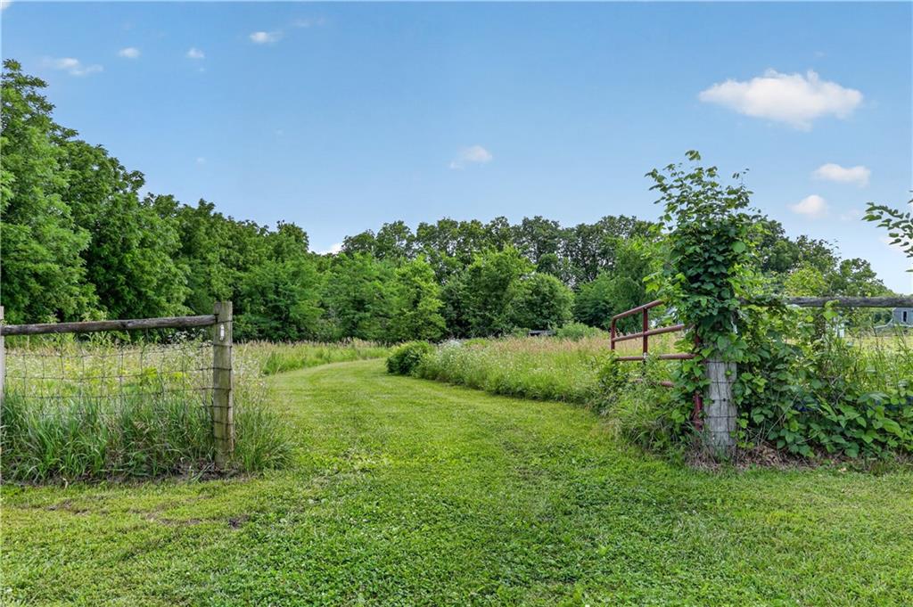 19207 NE 128th St, Kearney, MO 64060