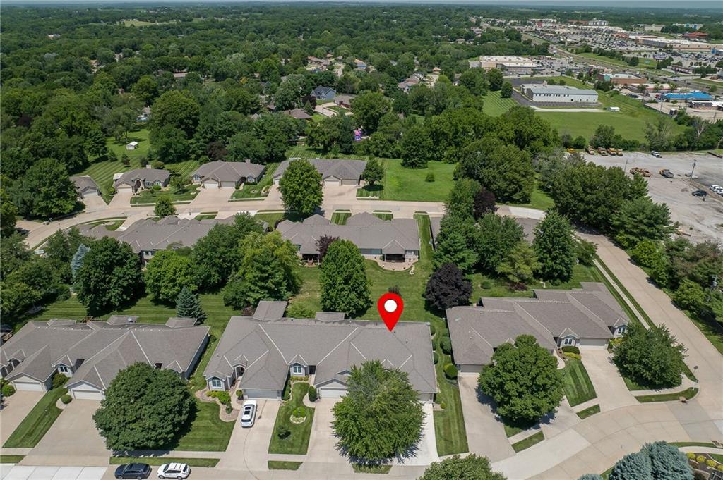 3005 Hirter Dr #A, St Joseph, MO 64506