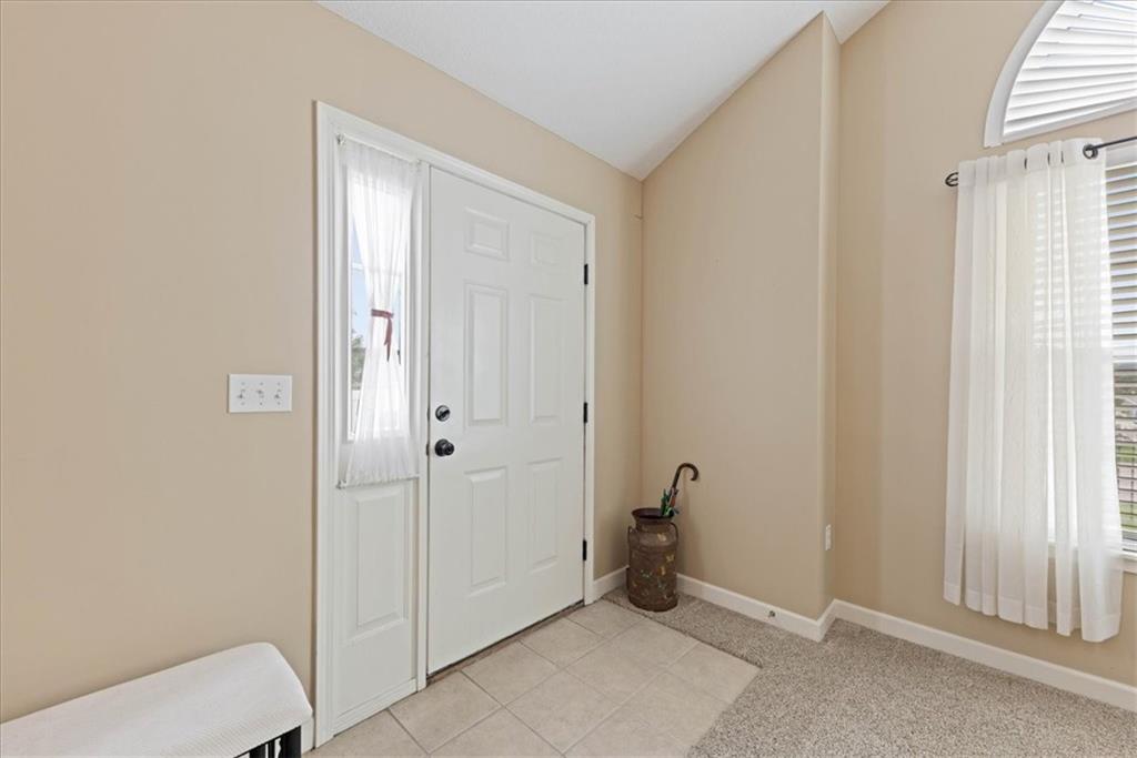 23131 W 71st Ter, Shawnee, KS 66227
