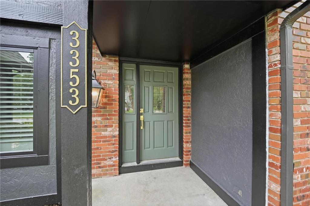 3353 W 129th Ter, Leawood, KS 66209