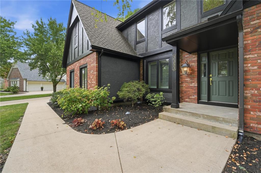 3353 W 129th Ter, Leawood, KS 66209