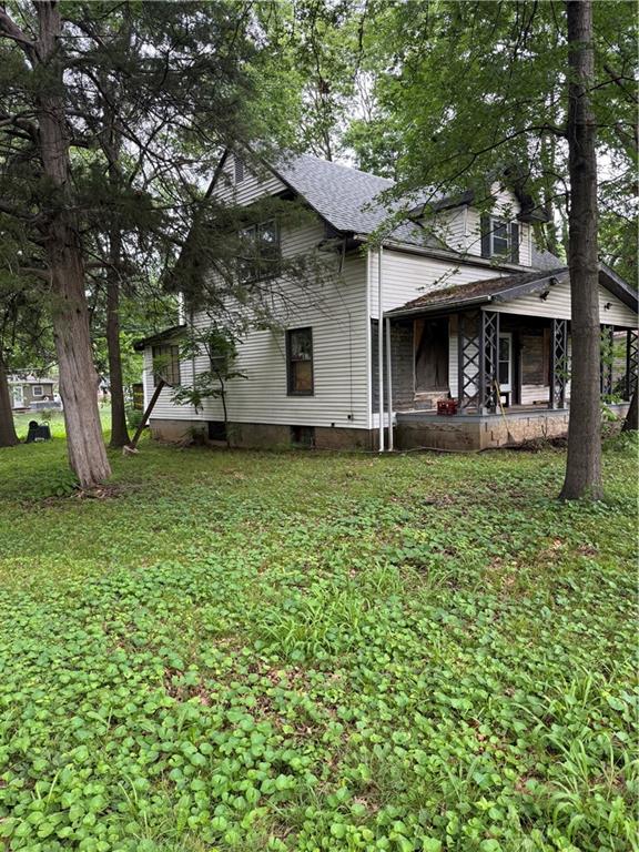 1526 S Maywood Ave, Independence, MO 64052