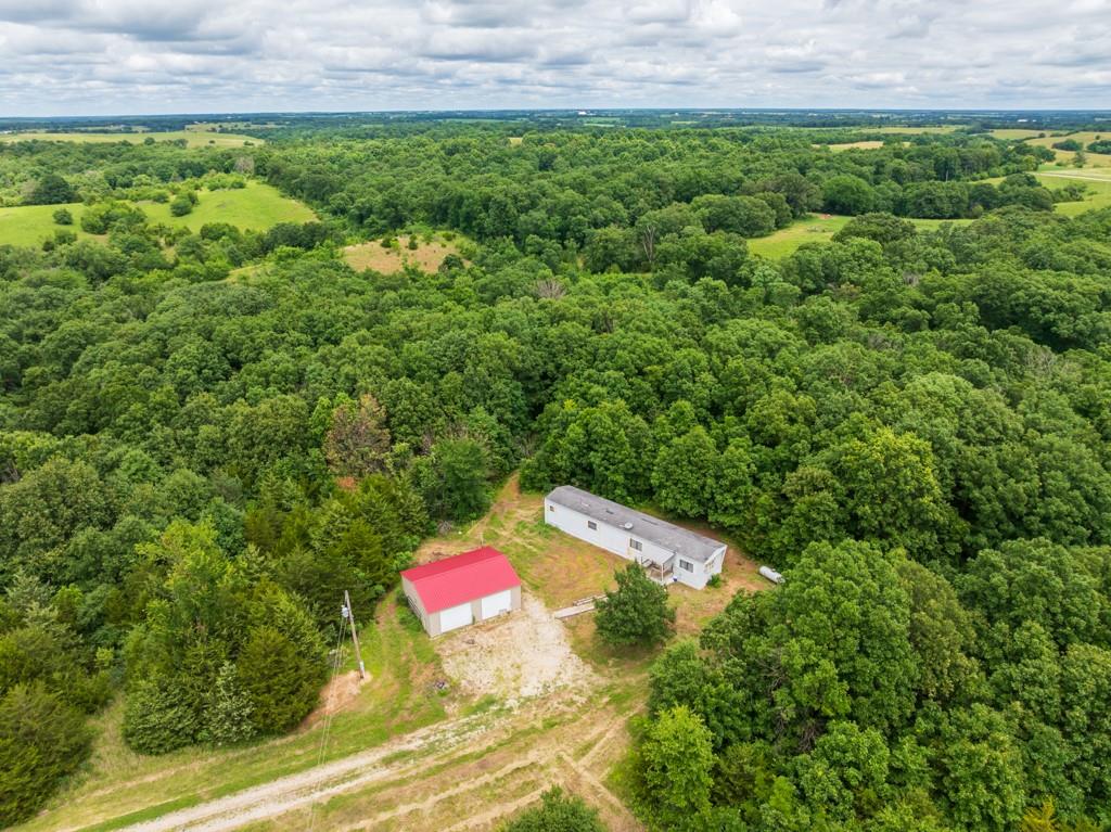 12625 Ww Hw, New Cambria, MO 63558