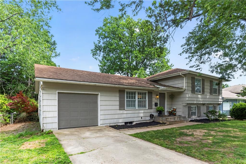 4115 S Cottage Ave, Independence, MO 64055