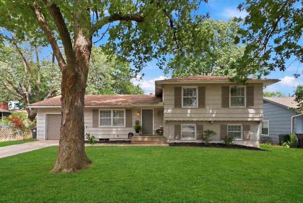 4115 S Cottage Ave, Independence, MO 64055