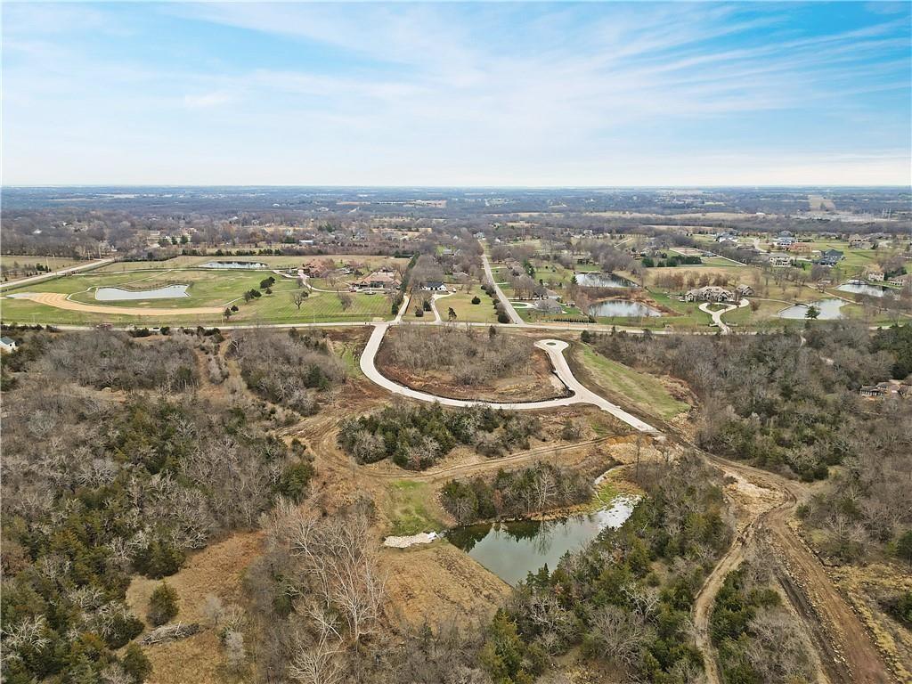 18500 W Floyd St, Overland Park, KS 66085