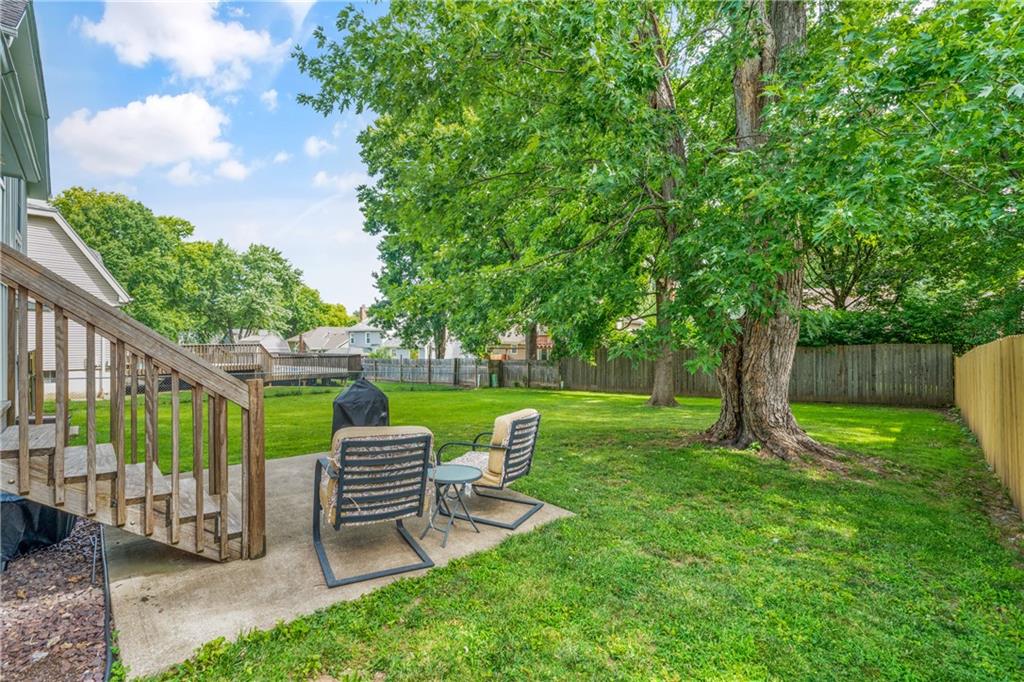 14813 S Wyandotte Dr, Olathe, KS 66062