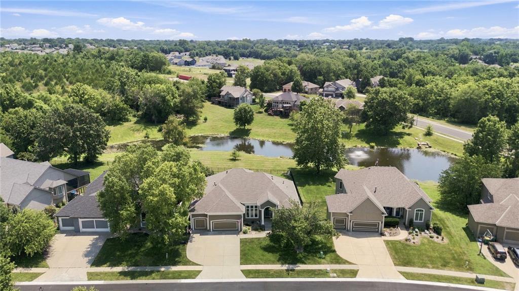 12715 Sloan Ave, Kansas City, KS 66109