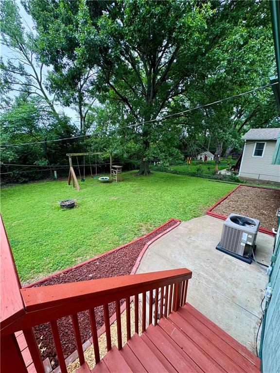 1607 W 28 Ter, Lawrence, KS 66046