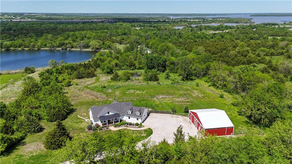 30424 W 271st St, Paola, KS 66071
