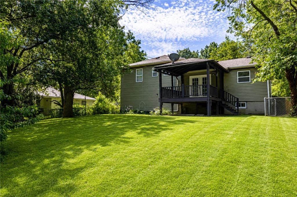 8602 E 84th Ter, Raytown, MO 64138